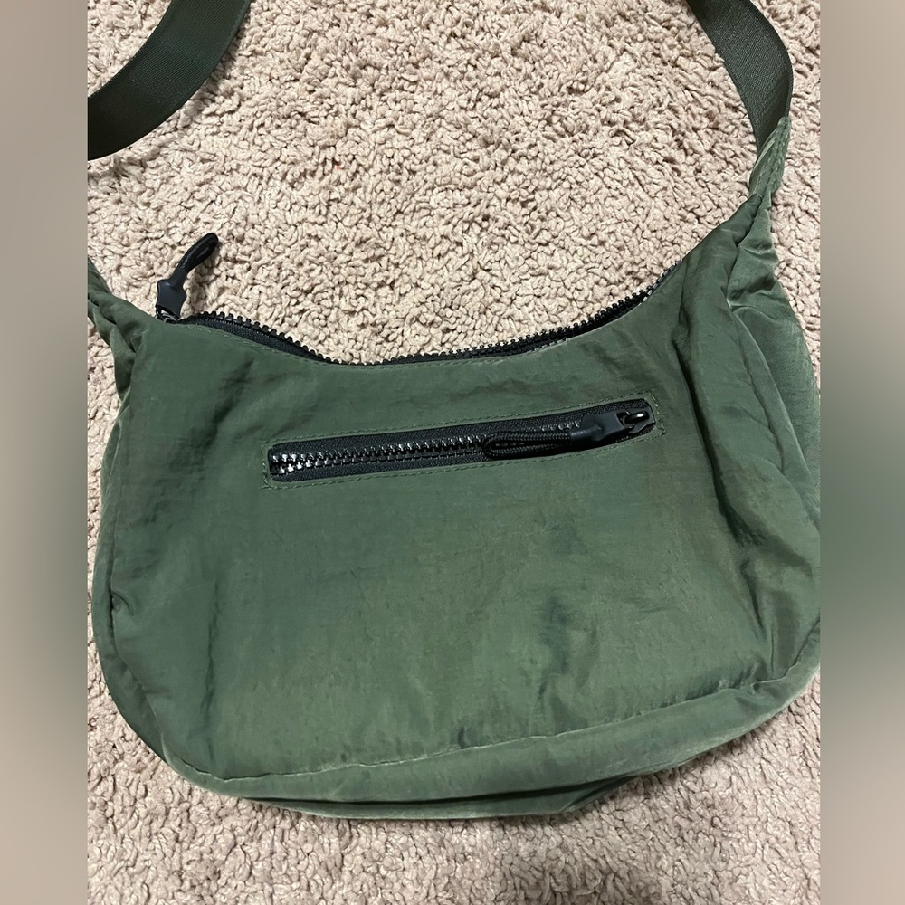Zyia Olive Green Crossbody Bag - Picture 2 of 4